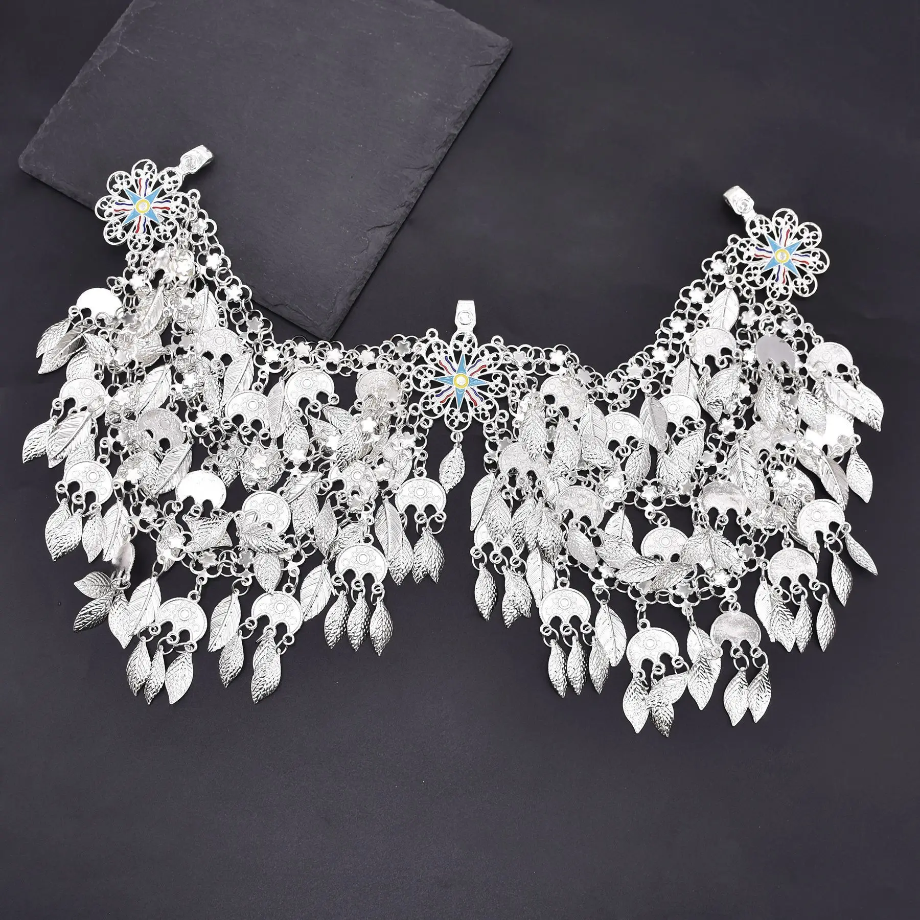 Ethnic Style Leaves Women Hairwear Waist Chain Accessory Vintage Bohemia Tassels Pendant Metal Female Carved Hollow Head Jewelry