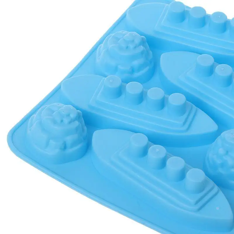 F19B Silicone Trays Mould Carving Mold Maker Titanic Shaped For Party Drinks
