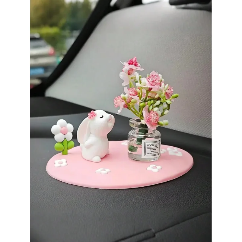 Cute Creative Daisy & Clover Pads | Mini Car & Desktop Ornaments | Perfect for Car Interior Decoration