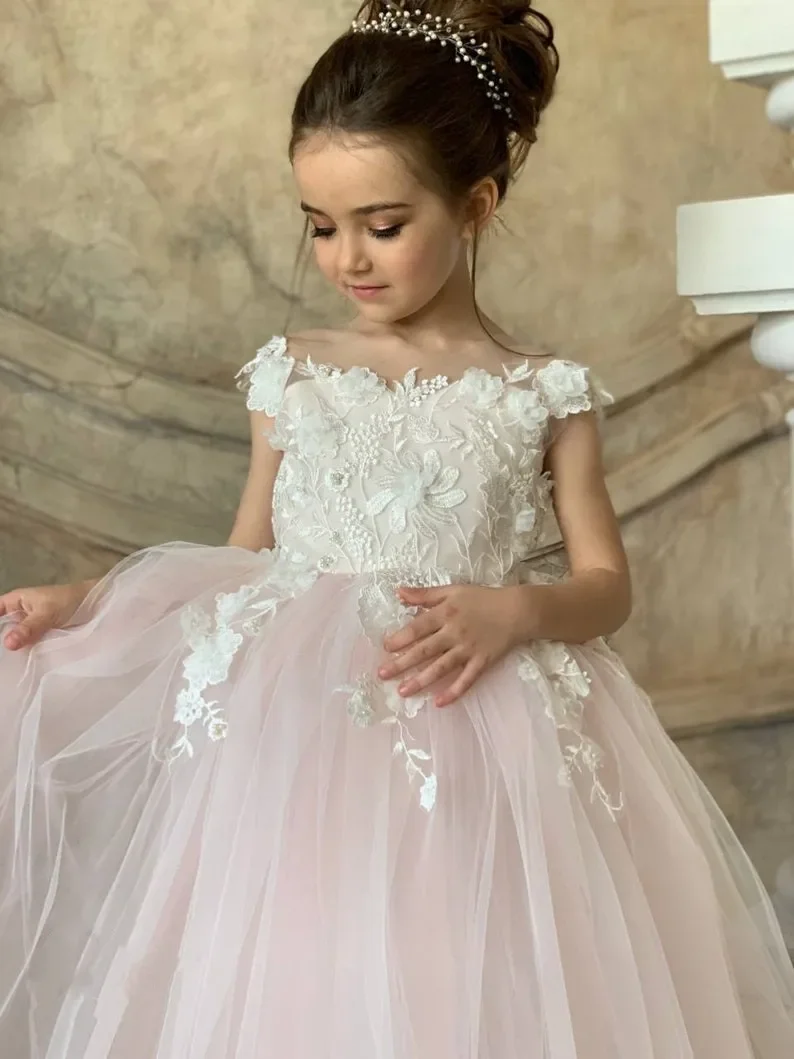 

Pink Tulle Nude Neck Floor Sweeping Lace Applique Flower Girl Dress Cute Wedding Bridesmaid Birthday Celebration Eucharist Dress