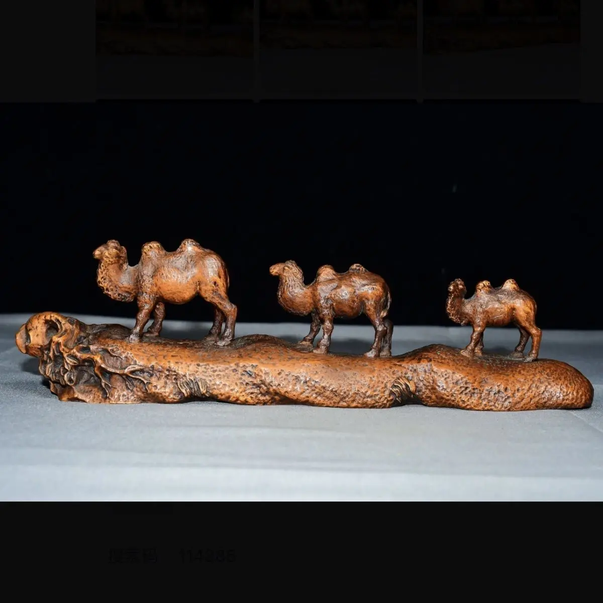 Hand Carved Wood Desert camel animal Statue Figurine Desktop Ornaments Home Decoration