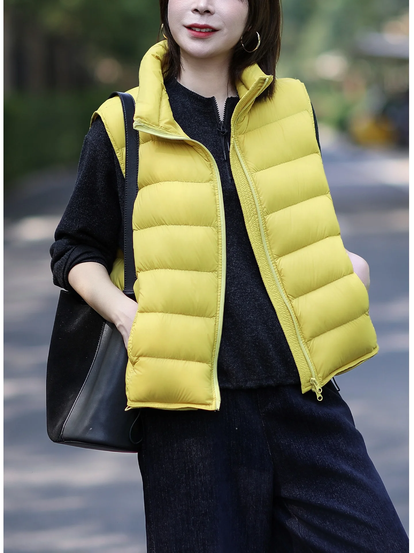 

Tree Also 2025 Autumn Winter New 90 White Du down Svel Vest Women Simple Match All Bla Nylon Fabric Warm Stand Collar