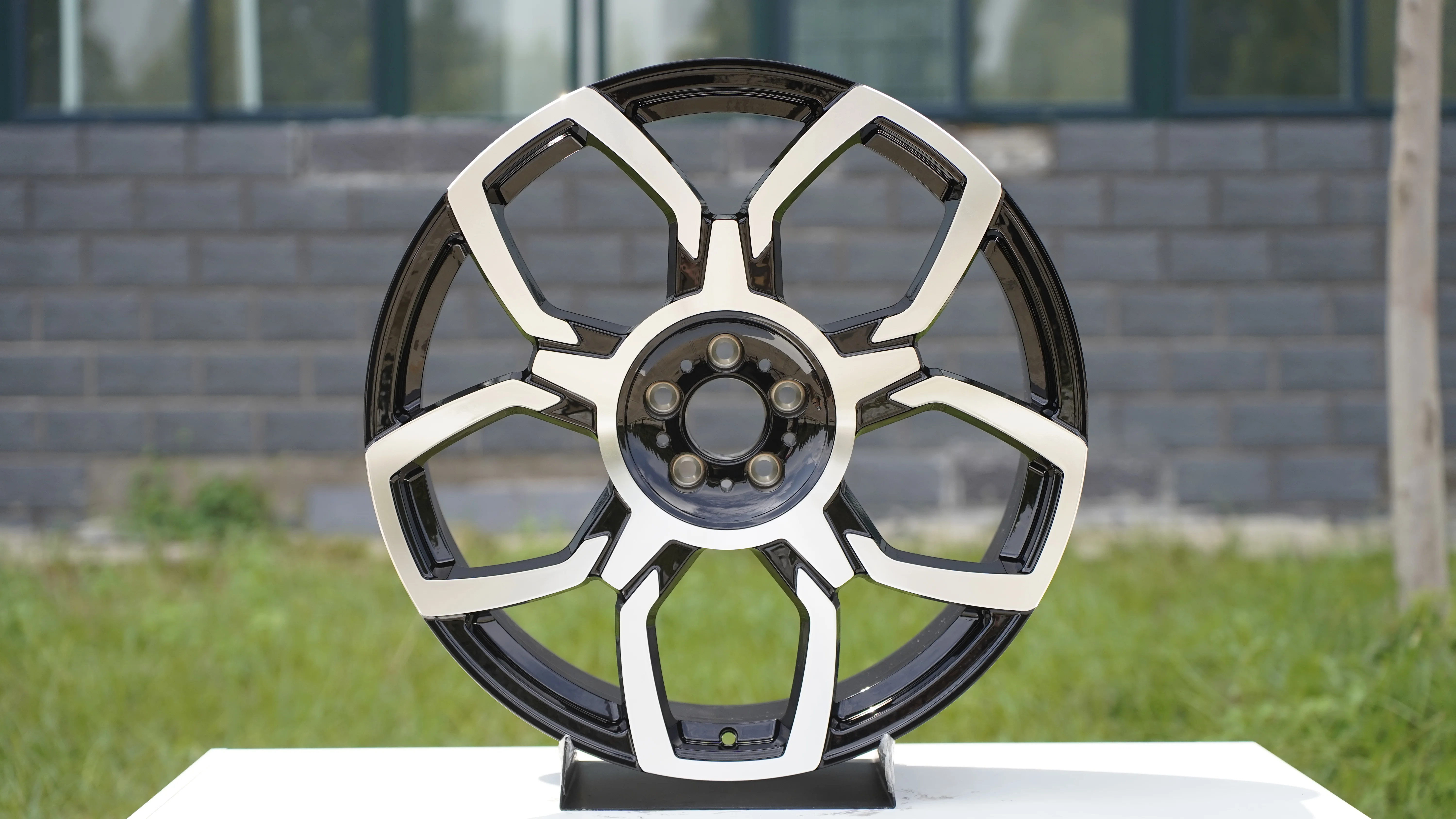 ALDN Aerospace Grade Forged Aluminum Alloy Wheels ECE Certified Premium Custom for Automotive Restoration & Replacement JJ1187