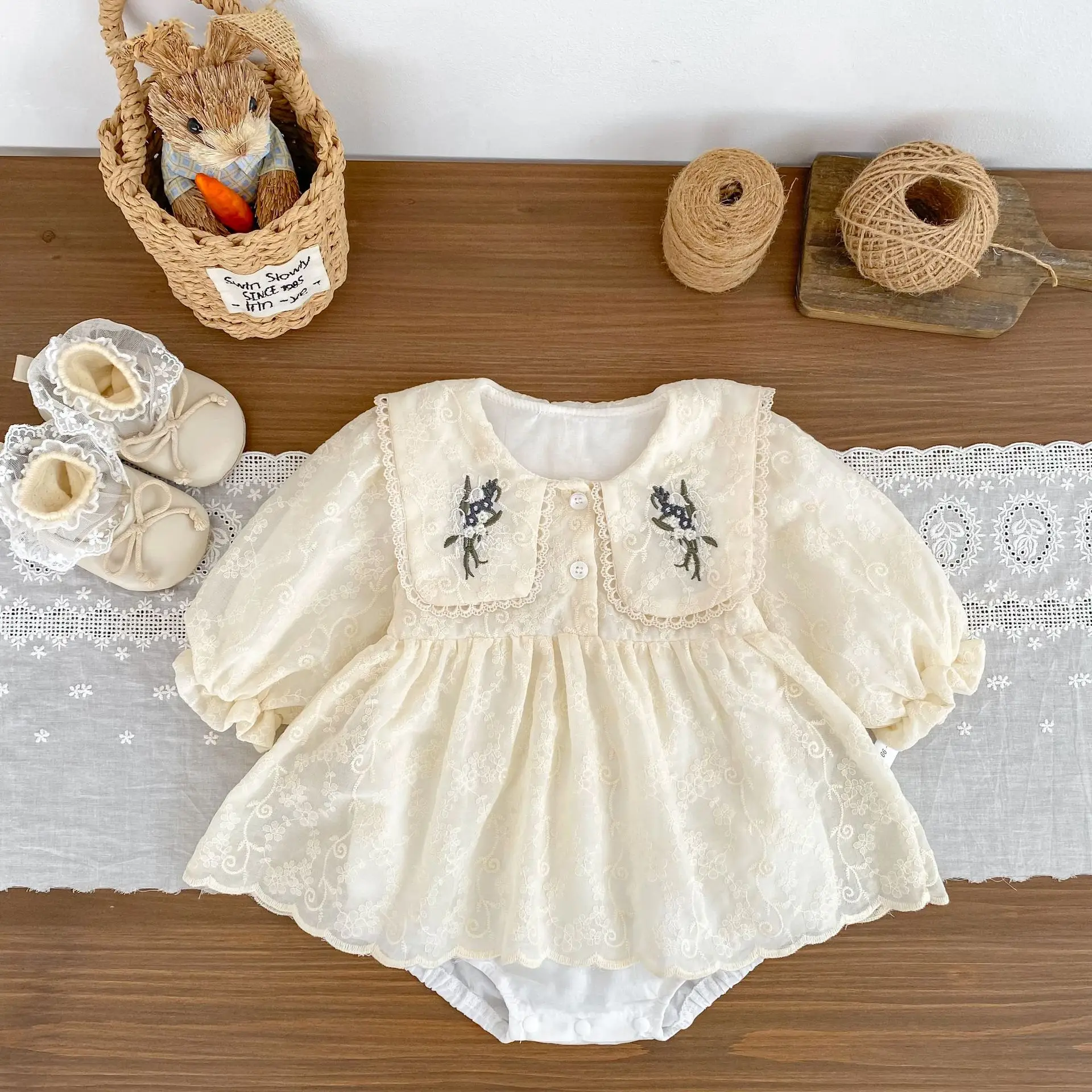 2026 Baby Girl Autumn Outfit Jumpsuit Embroidered Lapel Bag Fart Jacket Western Style Baby's First Year Princess Romper Skirt