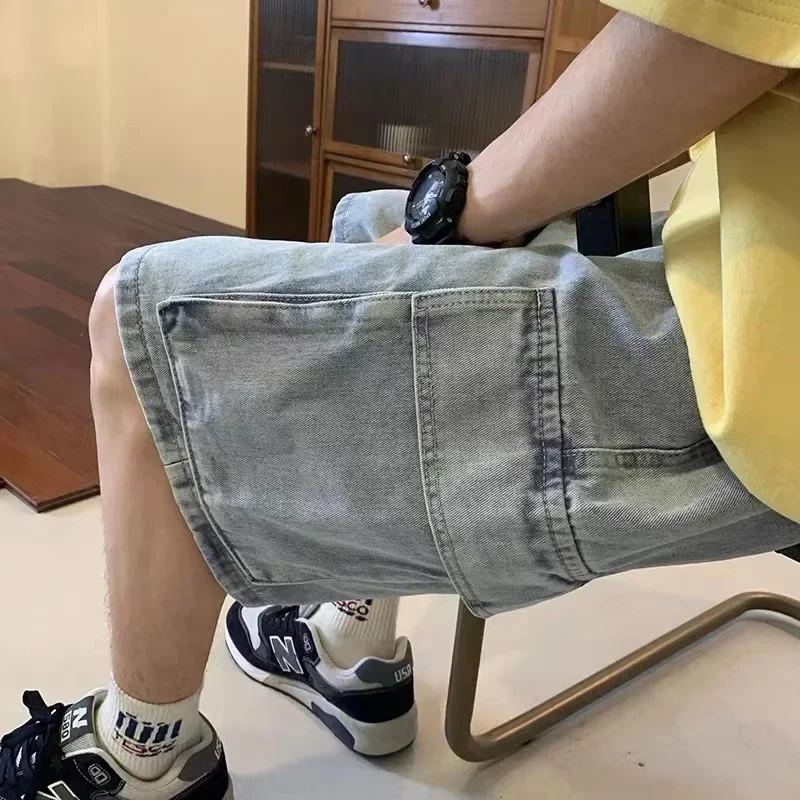 Pantaloncini di jeans cargo coreani con tasche grandi Pantaloni estivi da cinque quarti lavati casual di marca di moda retrò giapponese allentati sottili da uomo