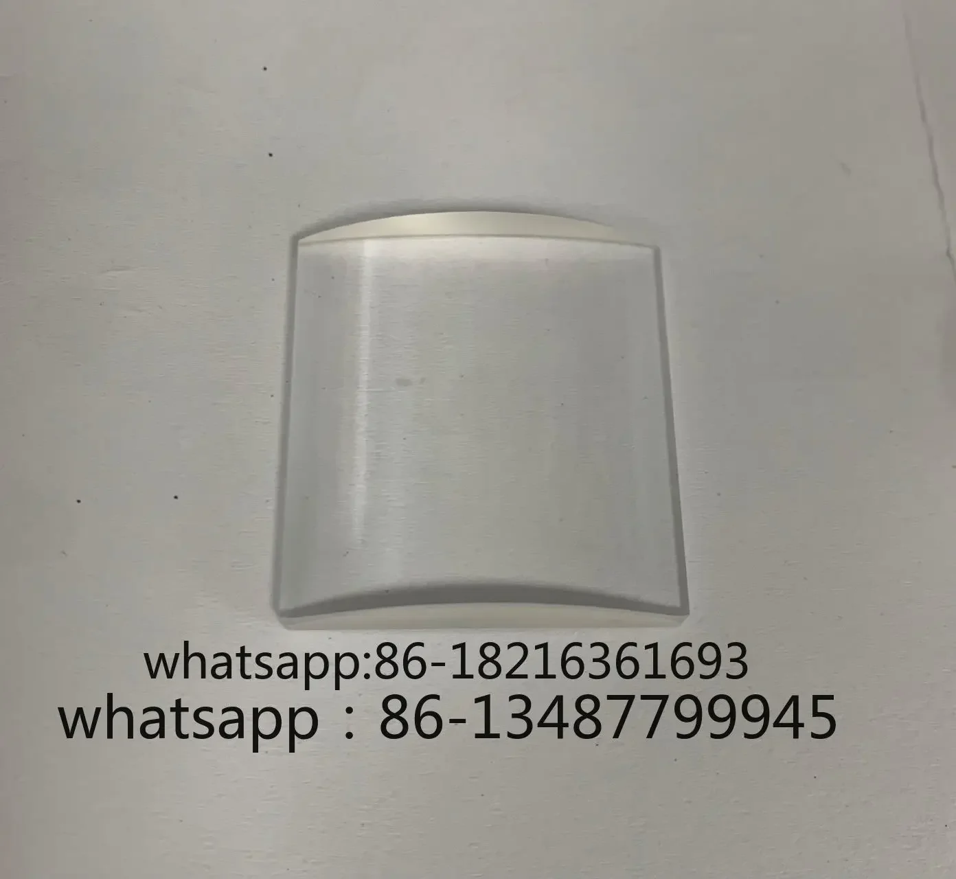 

Кварцевое цилиндрическое зеркало JGS2, плоское выпуклое, 32 мм * 30 мм F=153 мм