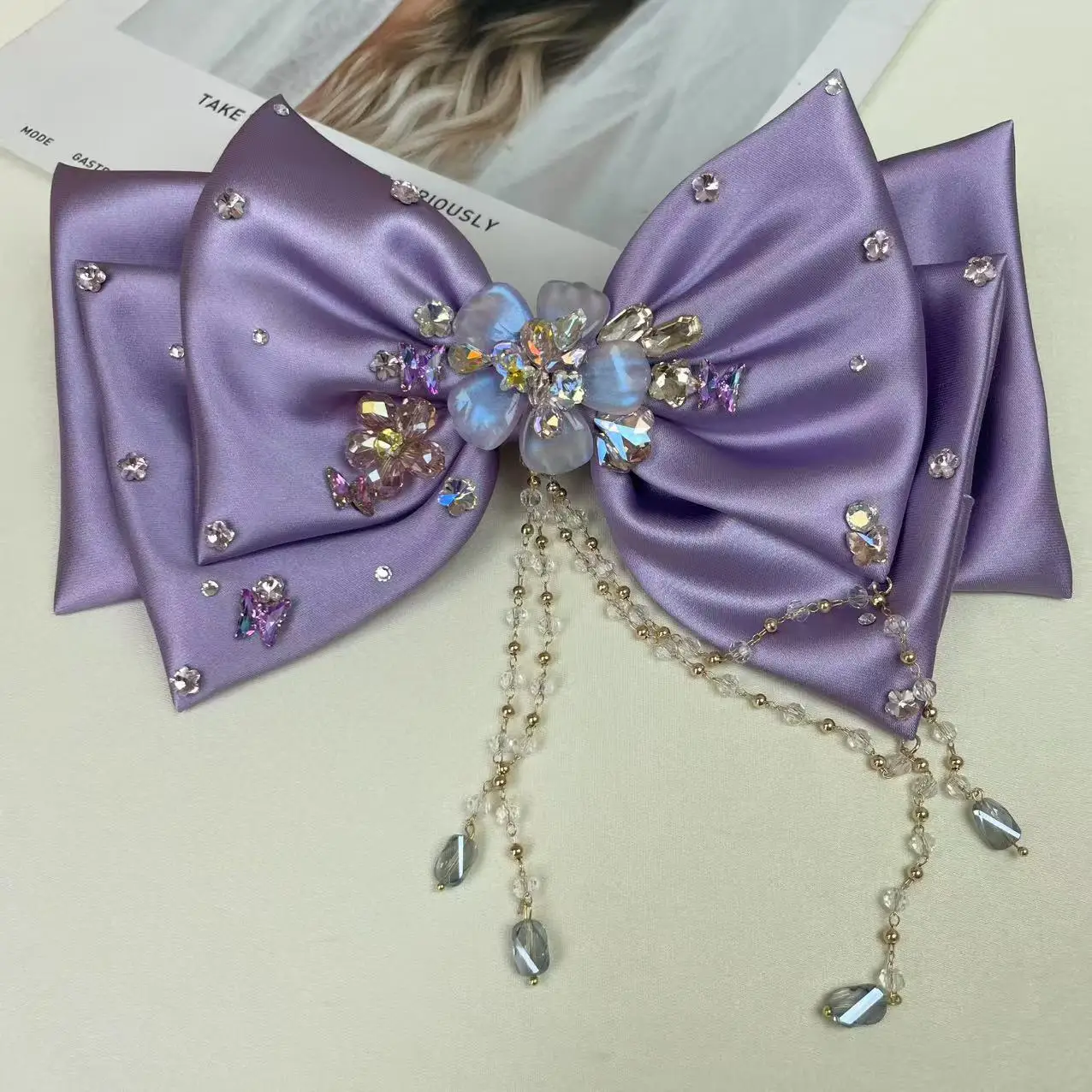 

K-стиль тяжелой промышленности, двухслойная атласная заколка с бриллиантами в горошек, длинная бриллиантовая кисточка, бант, аксессуары для волос, верхняя заколка, пружинный зажим