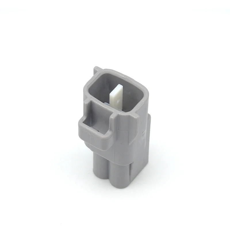 The original 90980-11486 2PIN Male automobile connector plug shell and connector are supplied from stock