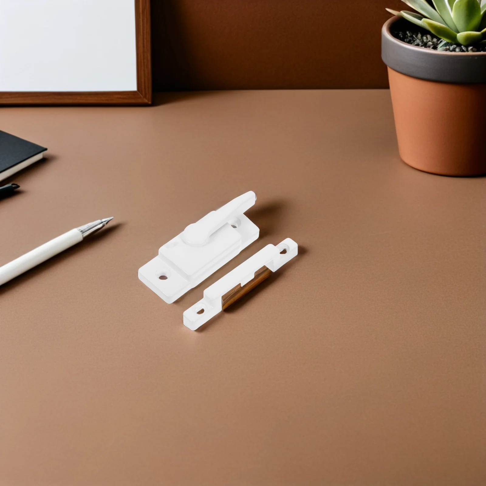 

2 комплекта белых оконных замков из цинкового сплава для раздвижных окон, замена защелки для повышения безопасности, фурнитура для дома, офиса, квартиры