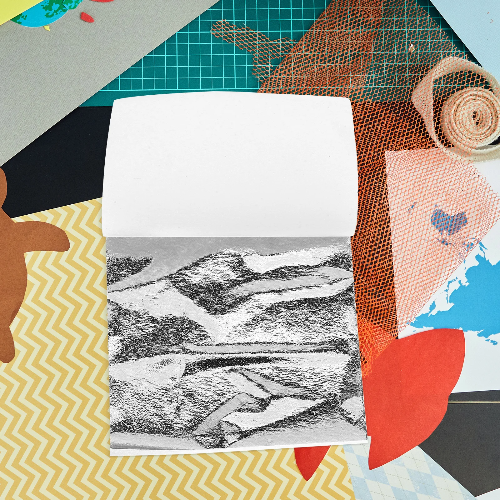 

100 Sheets Metallic Imitation Silver Foil Flakes for DIY Handcrafts and Furnishings Decoration Gold Leaf Sheets