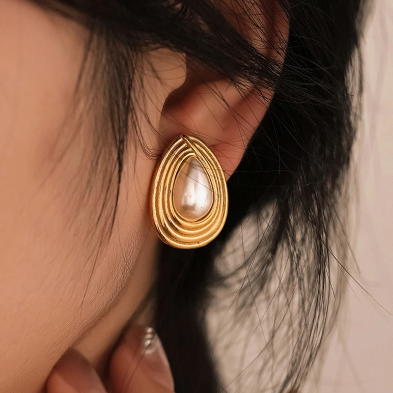 

DLHP Stainless Steel Heart Waterdrop Earrings Pearl Design Elegant Women's Earrings Wedding Couple Jewelry Gifts Gold Ear Studs
