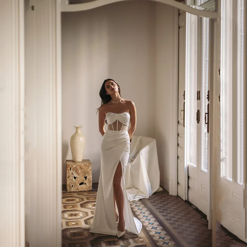 

Simple Mermaid Ivory Sleeveless Wedding Dress For Women Sexy Strapless Formal Pleat Illusion Backless Pleat Lace-up Bridal Grown