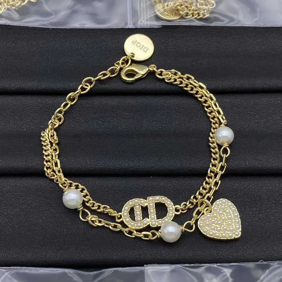 

Классический модный браслет с двумя буквами 2025, женский аксессуар в стиле ретро, изысканный подарок для женщин