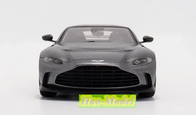 GT Spirit 1/18 For Vantage V12 2023 Resin Diecast Model Car Toys Boys Birthday Gifts Hobby Display Collection Ornaments Gray