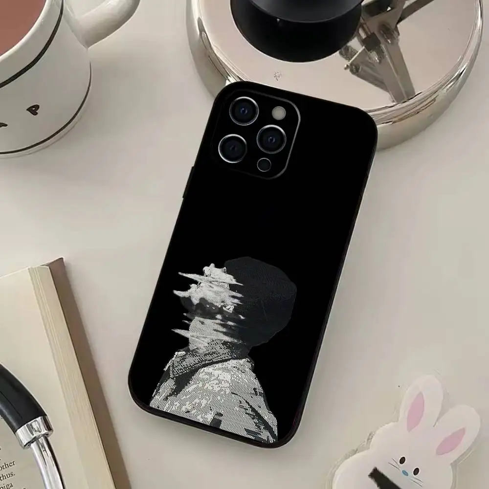 حافظة هاتف سنجر دي دوكي لهاتف آيفون 17,16,15,14,13,12,11 بلس، برو ماكس، XS، غطاء أسود من السيليكون الناعم