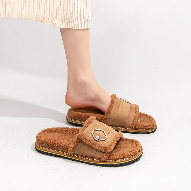 

Новые модные универсальные женские хлопковые тапочки на толстой подошве, зимние подходящие уличные тапочки, стиль для пары, украшение с пряжкой из волшебной ленты