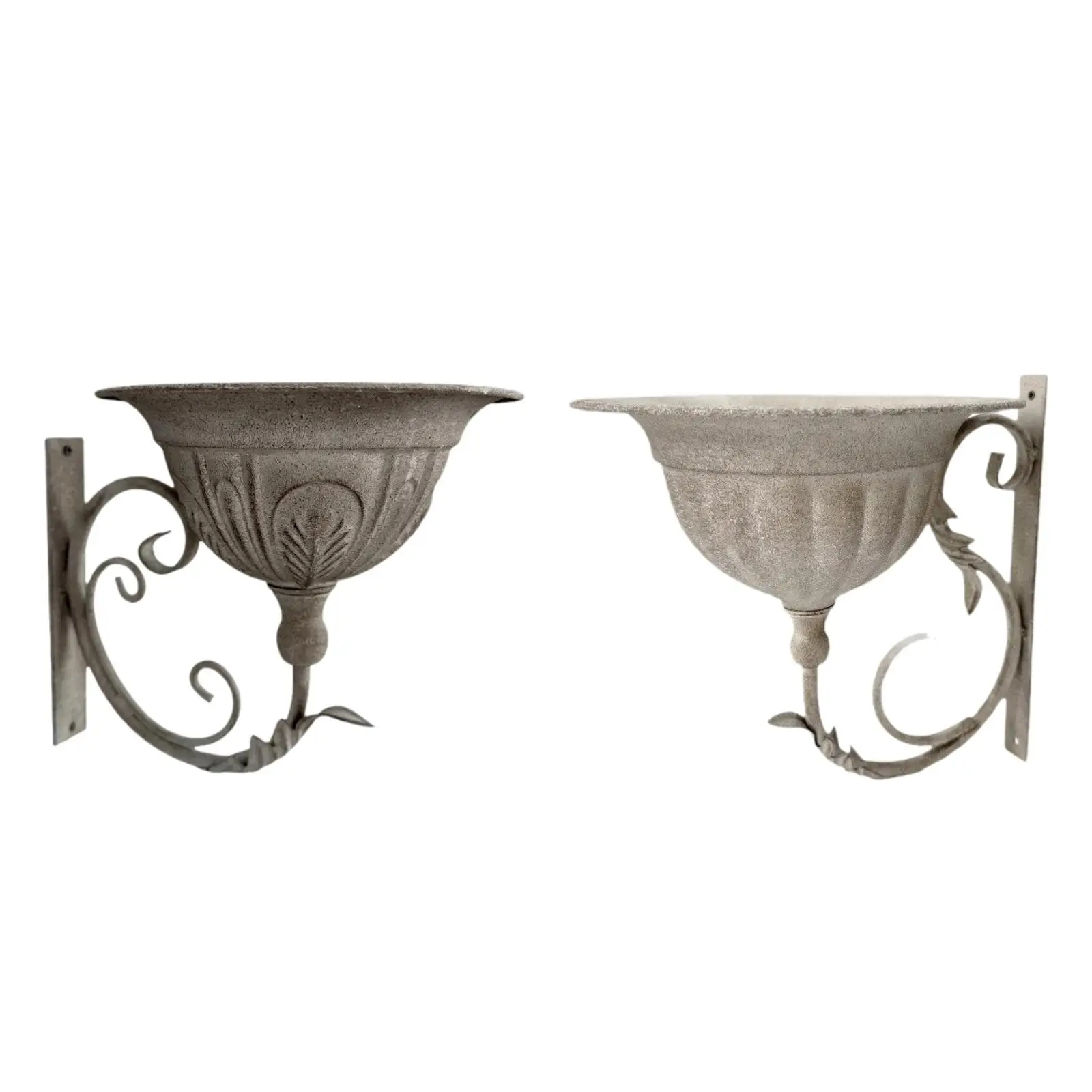 Retro Iron Wall Planter Basket Flower Pot Garden Decor for Balcony Patio Cottage Exterior Decoration
