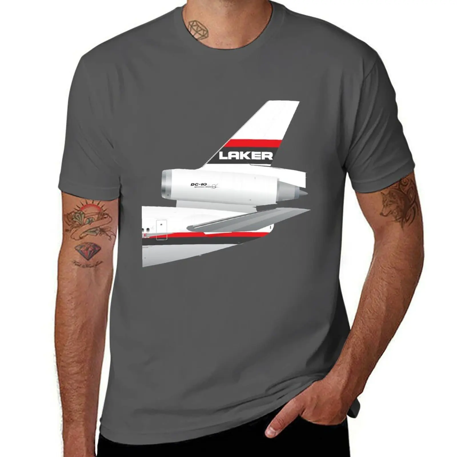 

Wings In Uniform - DC-10 - Laker Airways 70's T-Shirt Long Lasting Casual T-Shirt