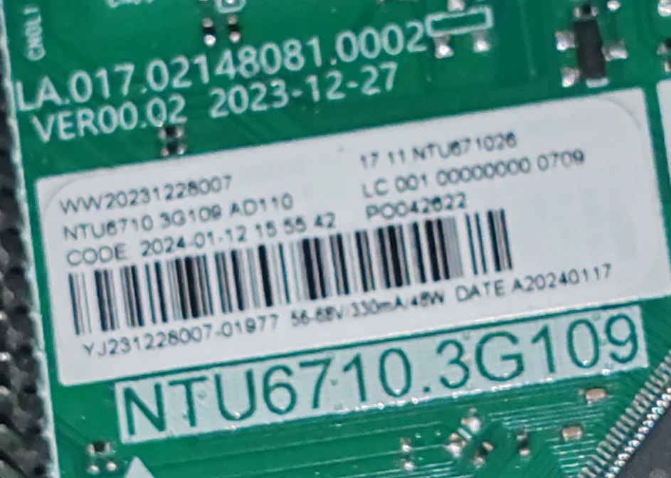 NTU6710.3G109 Three in one TV motherboard, physical photo, tested for   56--68V 330ma  48w