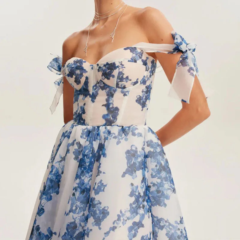 セクシーな花柄プリントの女性の夏のロングドレスエレガントな自由奔放に生きる背中の開いたフラワービーチサンドレスレトロ休暇パーティーマキシドレス