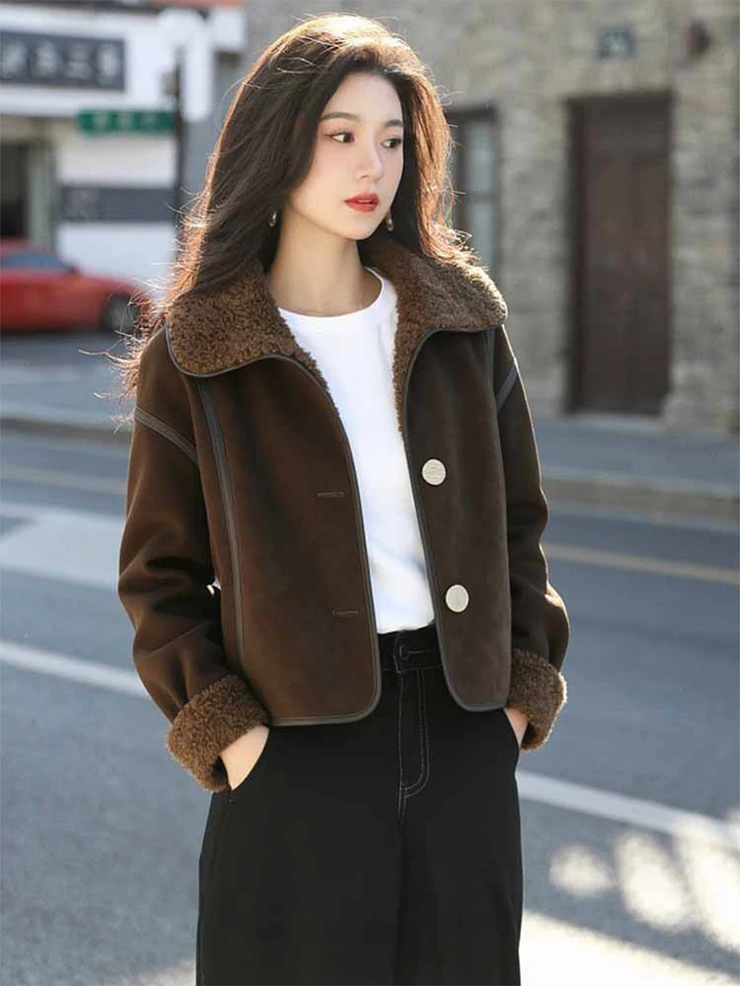

Korean Sle Winter Coat Women's Thiened Faux Fur Jaet with Stand Collar ort Plu Lined Lamb Velvet Outerwear