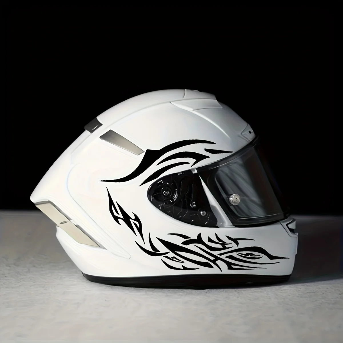 

Waterproof Durable Vinyl Decal, Black & Red Accents, Ideal for Rider Gift & Bike Deco1pc Red Flame Motorcycle Helmet Sticker,