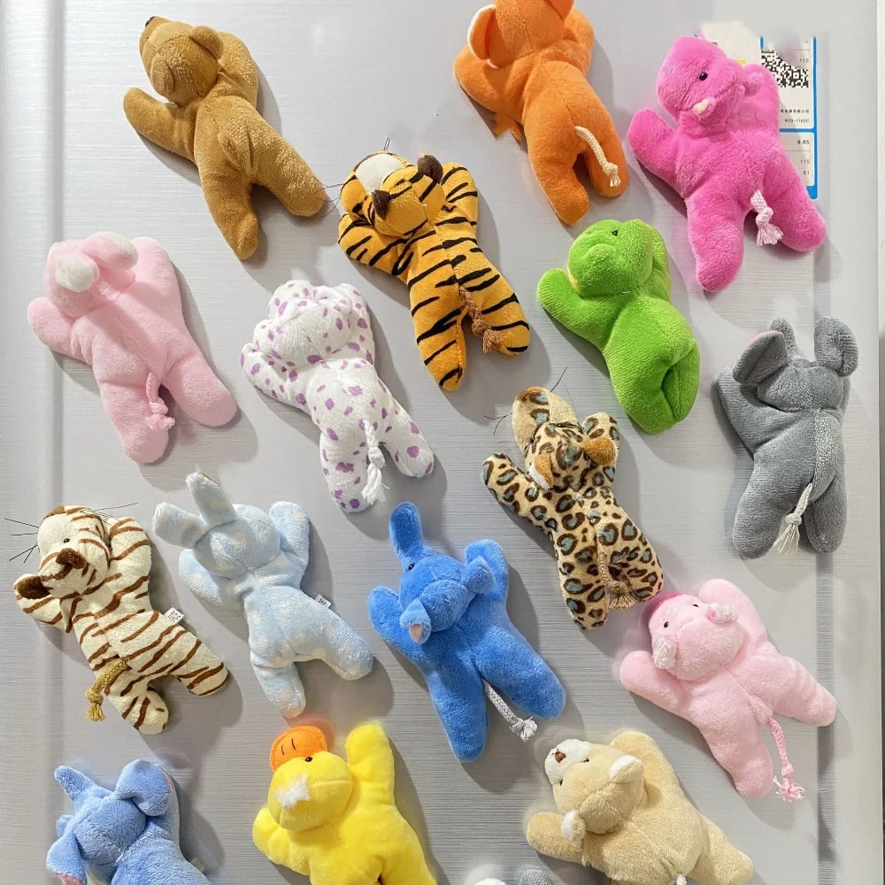 1PC Plush Animal Fridge Magnets Cute Design Easy To Stick Fridge Stickers Multifunctional Strong Magnet Refrigerator Magnet