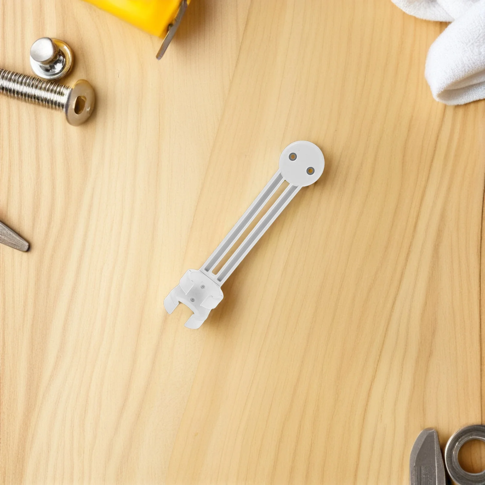 منظم مقبض جهاز التجميل، دعامة تثبيت مدمجة على الحائط لأجهزة العناية بالبشرة في صالونات التجميل والمنتجعات الصحية، رف حامل أدوات عالمي