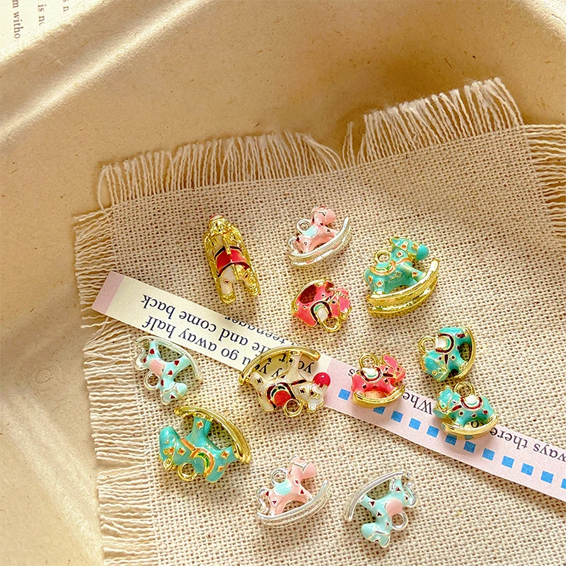 Принадлежности для изготовления ювелирных изделий своими руками: изысканные подвески-качалки, подвески для ожерелья, серег и браслетов