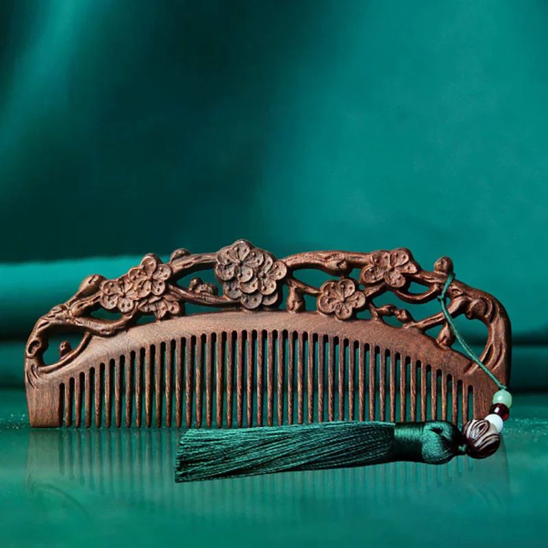Natural Sandalwood Combs Solid Wood Exquisite Carving Lotus Comb Anti-Static Beard Comb Handicraft Hair Styling Gift's Gift