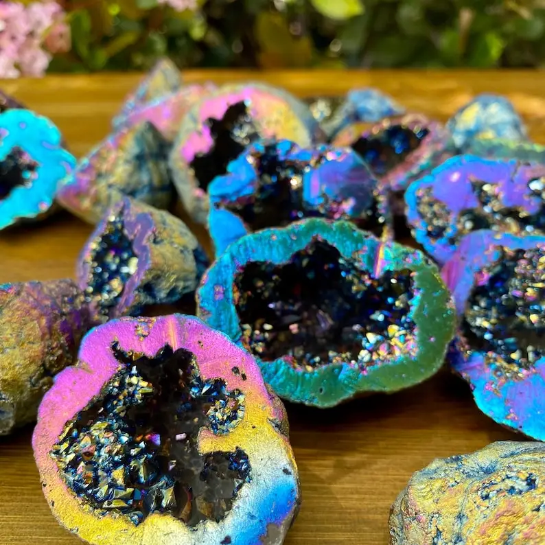 Titanium rainbow agate geode,Crystal Geodes, Chakra Charging- Rainbow Aura Cleansing Quartz, Home Decor 1PC