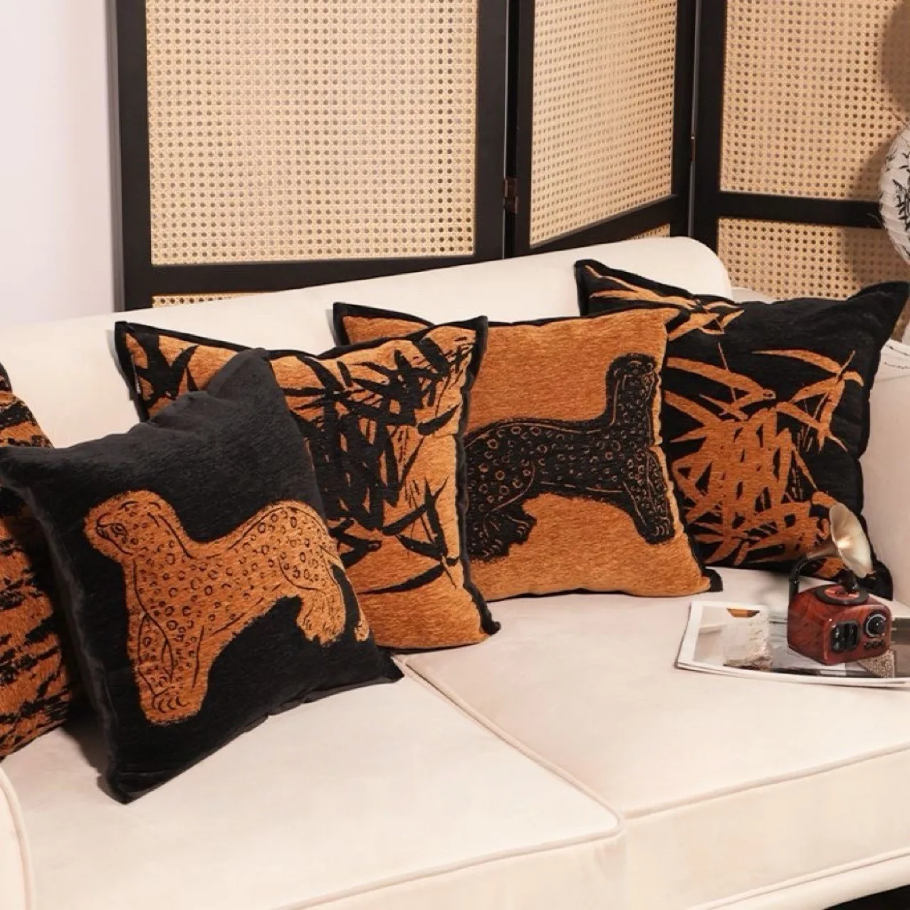 

Luxury Leopard Bamboo Cushion Cover Peach Skin 2D Print Throw Pillow Case for Sofa Living Room Decorative Home Pillowcase 40x40
