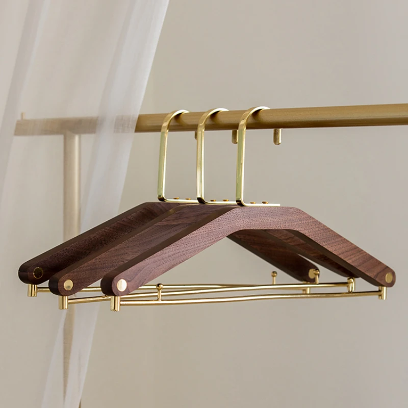 

Black Walnut Wood Wardrobe Storage Clothes Hanger for Home Clothing Store Anti-slip Clothes Support Brass No Trace Clothes Hang