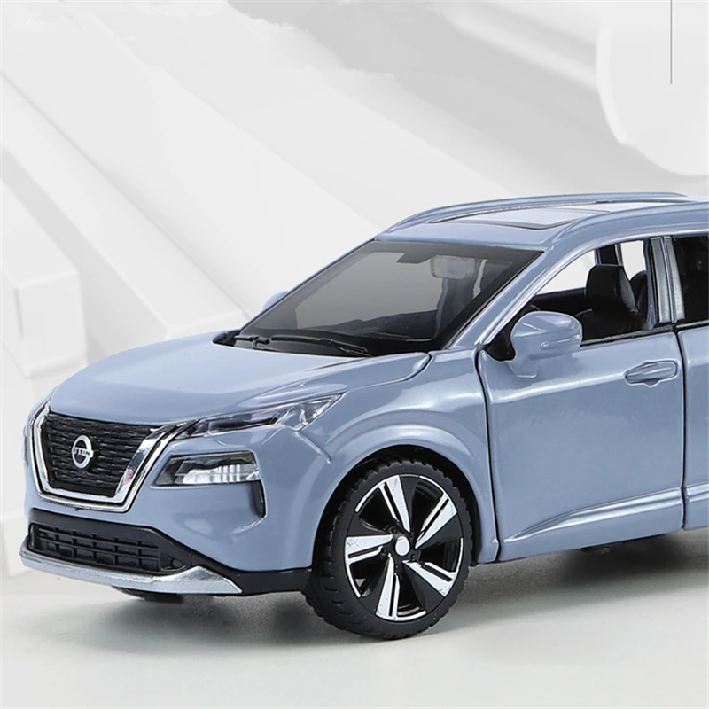 Nissan-X-TRAIL SUV de aleación de Metal fundido a presión, vehículo todoterreno de juguete, simulación de sonido y luz, regalos para niños, 1:32