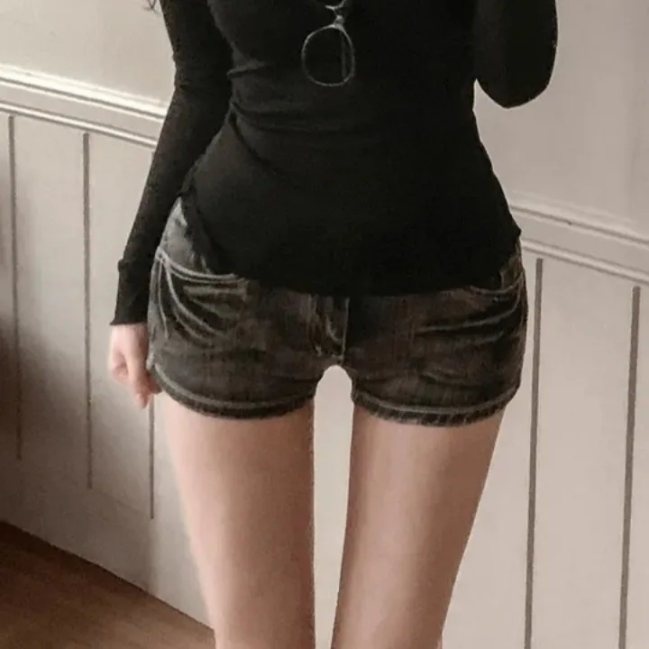 Women's Denim Shorts High Waist Washed Slim Fit Bodycon Black Grey Retro Style Casual Summer Fashion Trendy Hot Pants