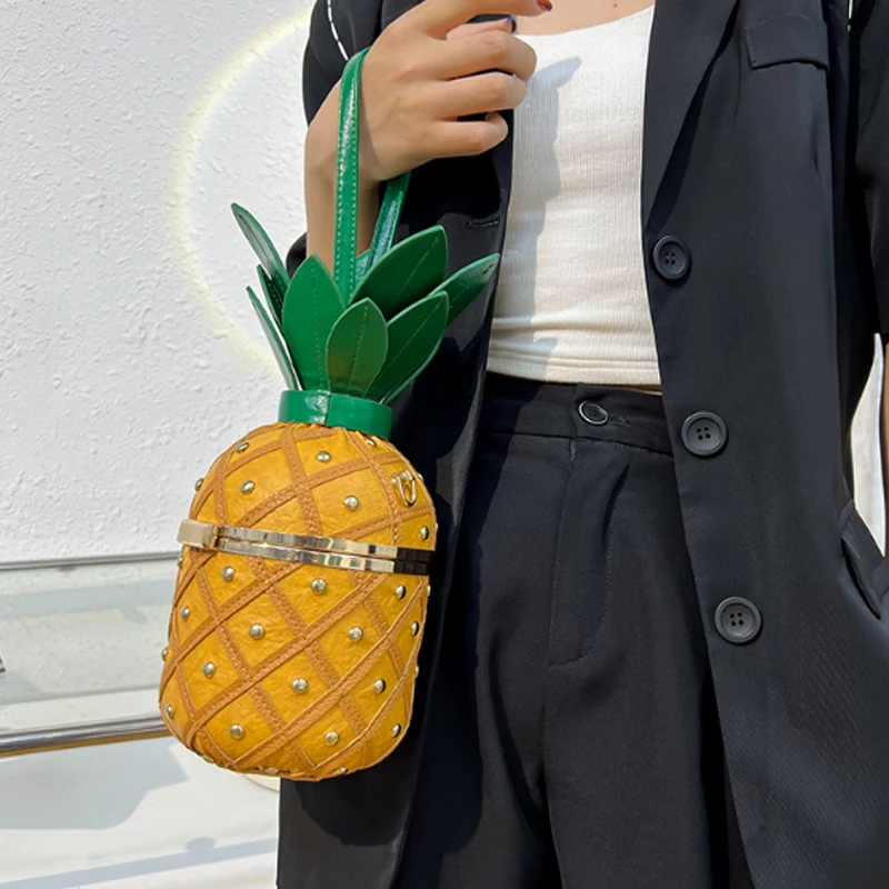 حقيبة كروس متعددة الاستخدامات على الموضة الكورية الجديدة لعام 2025 حقيبة كتف نسائية على شكل أناناس