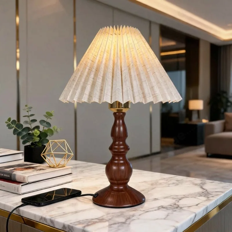 Mid‑Century Wood Grain Roman Column Table Lamp, Retro Ambient Night Light for Bedroom Bedside Home Decor