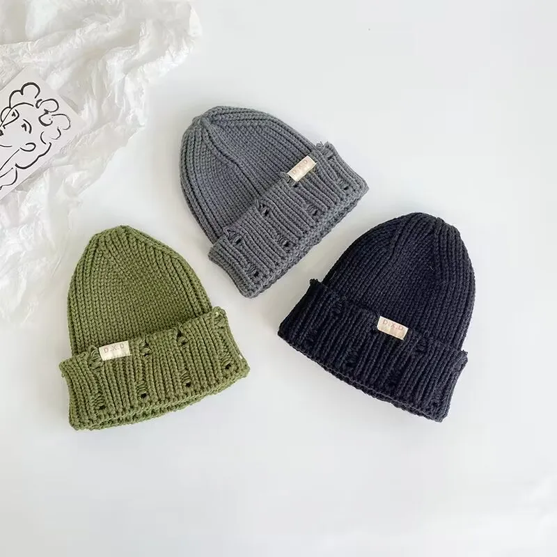 Children\'s knitted hat ear-protection warm wool hat children boys torn hole-over hat boom street