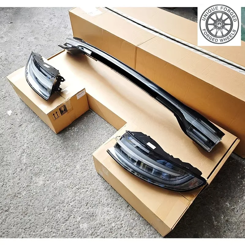 26 Style2019-2024 Car Modification Upgrade Smoked Black Taillights Tailgate Steering Brake Reverse Lights For Macan 95B