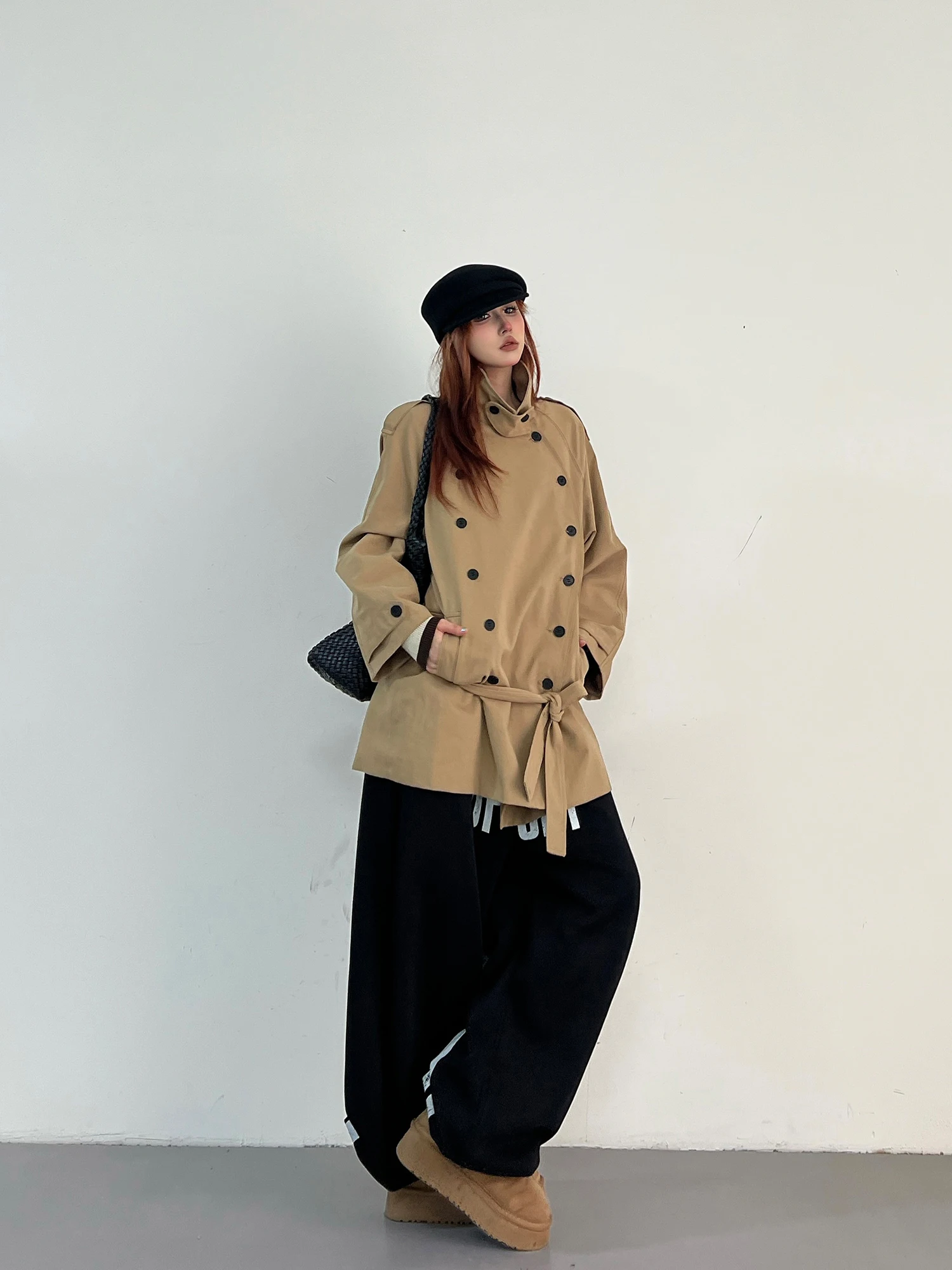 Damskie kurtki w stylu angielskim, dwurzędowe, vintage, ze sznurowaniem w talii, krótkie, codzienne, luźne, z stójką.