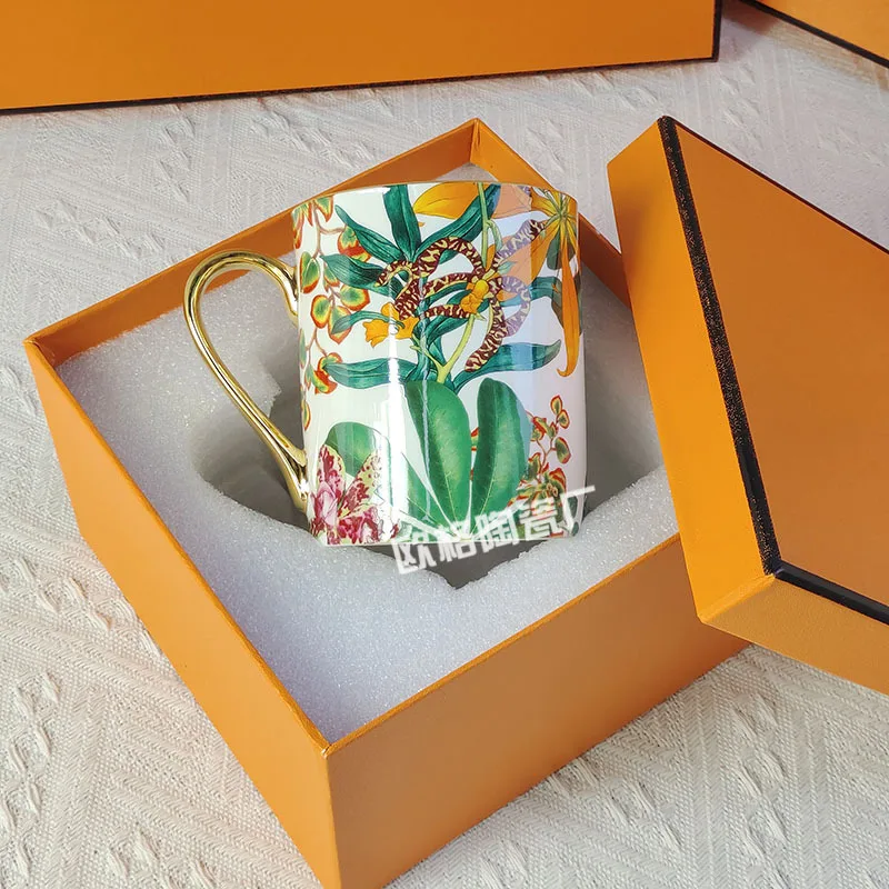 

Керамическая кружка для завтрака в европейском стиле с ручной росписью, большая вместительная креативная чашка для домашнего использования, идеально подходит для кофе