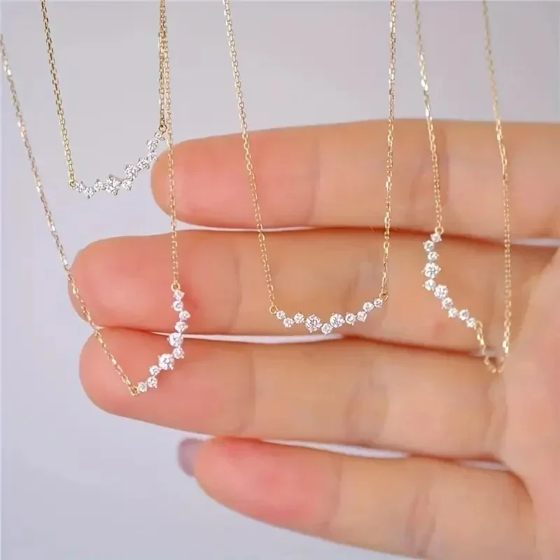 Huitan Trendige, wunderschöne Anhänger-Halskette mit glänzendem CZ, exquisiter Ehering-Schmuck, modische Charms, vielseitige Alltagsaccessoires – Detail 2
