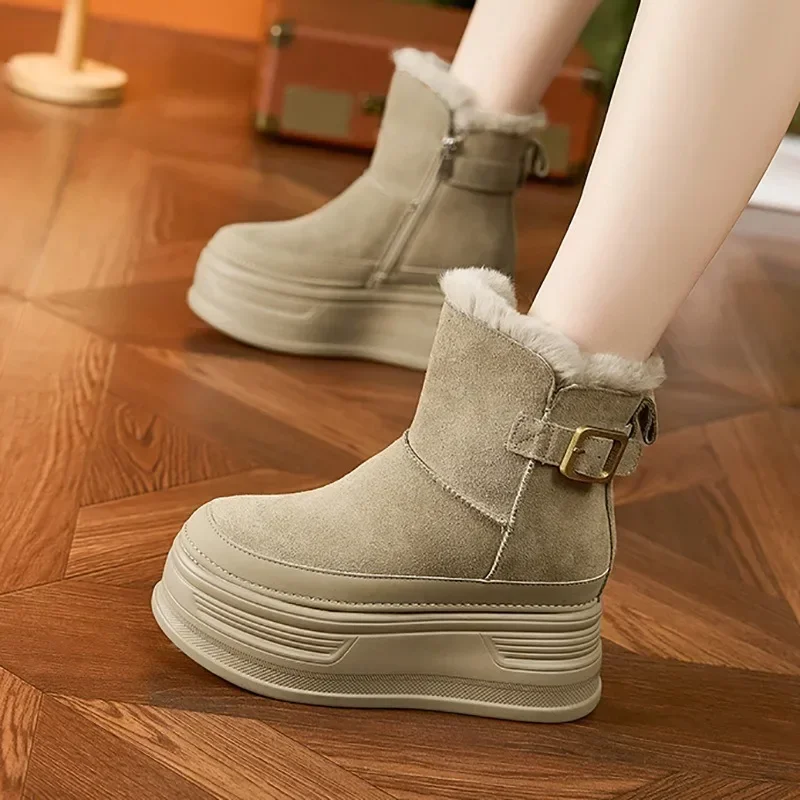 Bottes compensées à plateforme en cuir de vachette véritable pour femmes, peluche, talons cachés, chaussons de rinçage chauds, chaussures en daim, printemps et automne, hiver 2024, 9cm