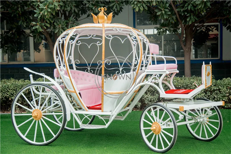 Electric Cinderella Pumpkin Horse Carriage Royal Sightseeing Carriage Used for Wedding Park Attraction