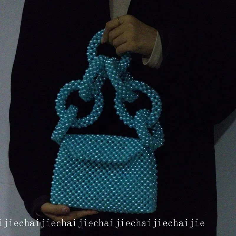 Верхняя ручка для вечеринки