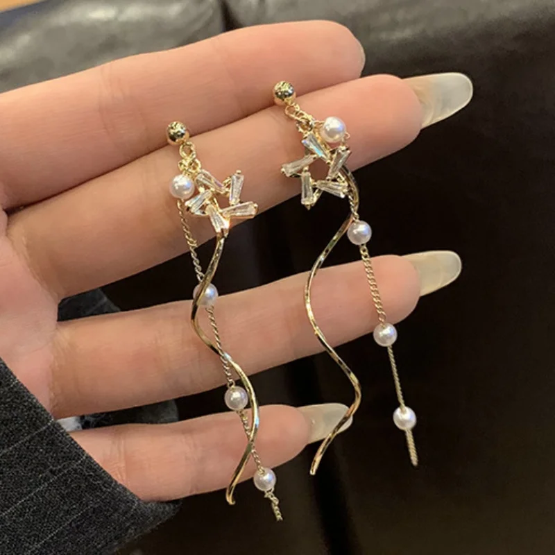 Exquisite Crystal Star Wave Dangle Earrings for Women Long Tassel Imitation Pearl Ear Line Earring Party Wedding Fashion Jewelry