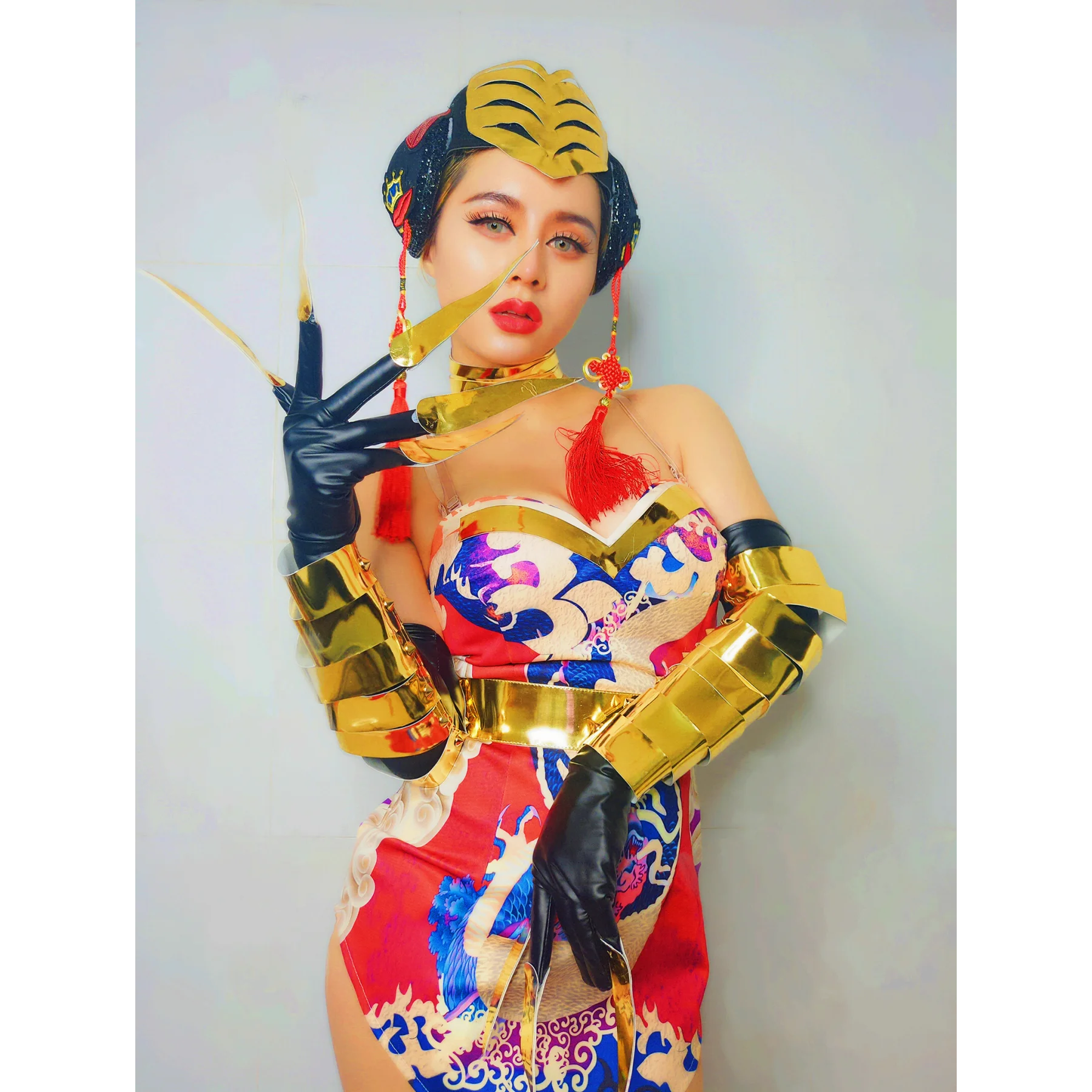 Nightclub craze new geisha Chinese wind headdress metal long nail skin gloves dance team female gogo  YIJI