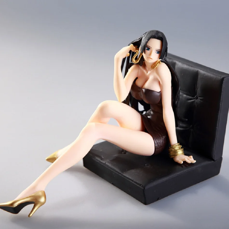 Anime uma peça moda anime figura imperatriz boa·hancock luffy figura de ação pvc modelo interior do carro painel ornamentos brinquedo presente