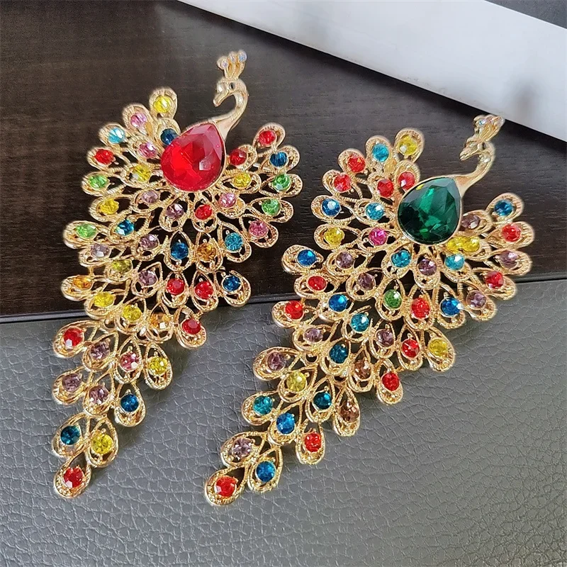 2024 New Colorful Rhinestone Peacock Brooch Pins for Women Crystal Phoenix Animal Brooches Clothing Accessory