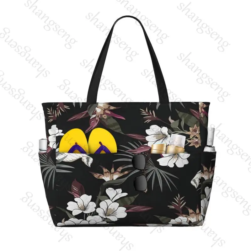 Palm Leaves Flower Travel Bag Men Women Duffel Bag Handbags Tote Large Capacity Beach Bags Suitable for Airlines Folding Bag